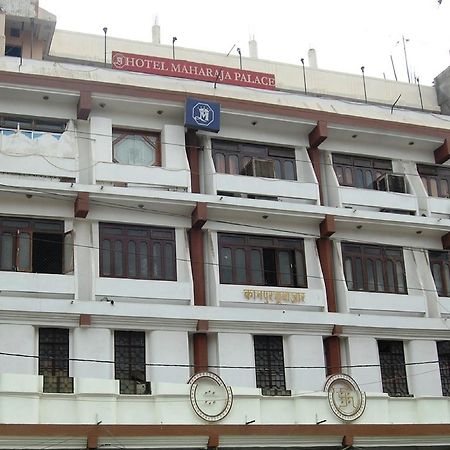 Oyo 4956 Hotel Maharaja Palace Kanpur Ngoại thất bức ảnh