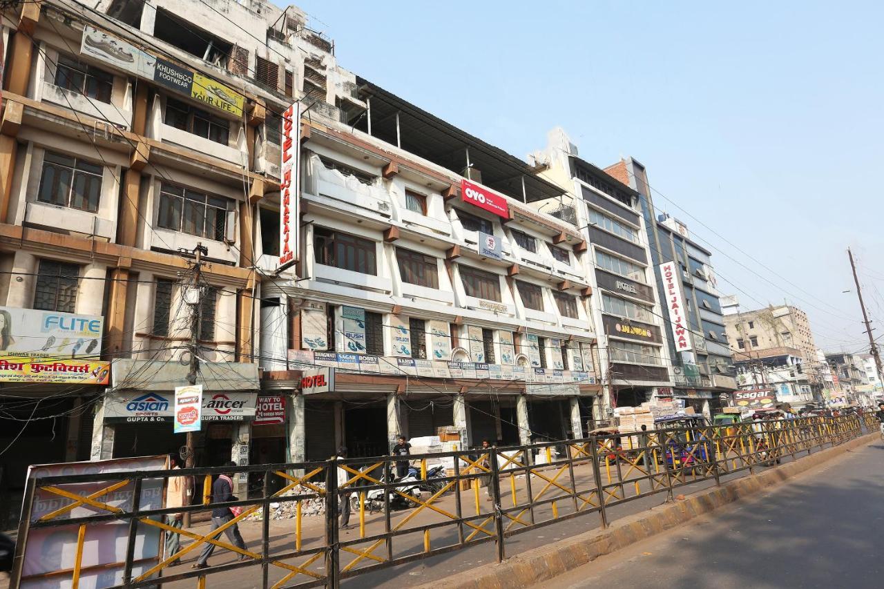Oyo 4956 Hotel Maharaja Palace Kanpur Ngoại thất bức ảnh