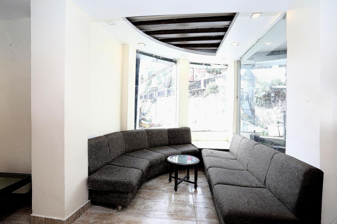 Oyo 4956 Hotel Maharaja Palace Kanpur Ngoại thất bức ảnh