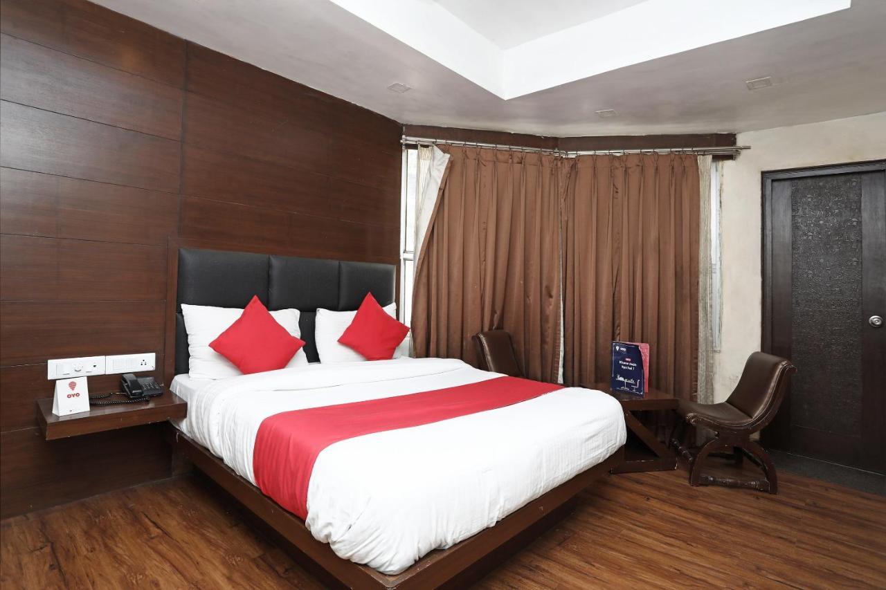 Oyo 4956 Hotel Maharaja Palace Kanpur Ngoại thất bức ảnh