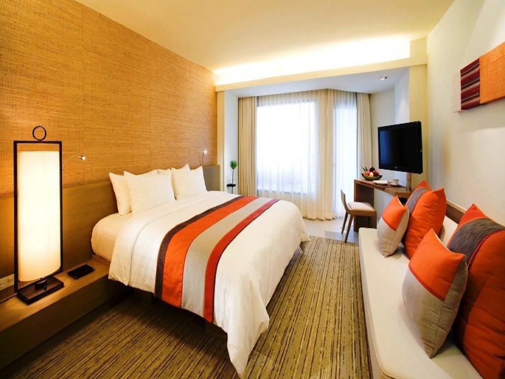 Oyo 4956 Hotel Maharaja Palace Kanpur Ngoại thất bức ảnh